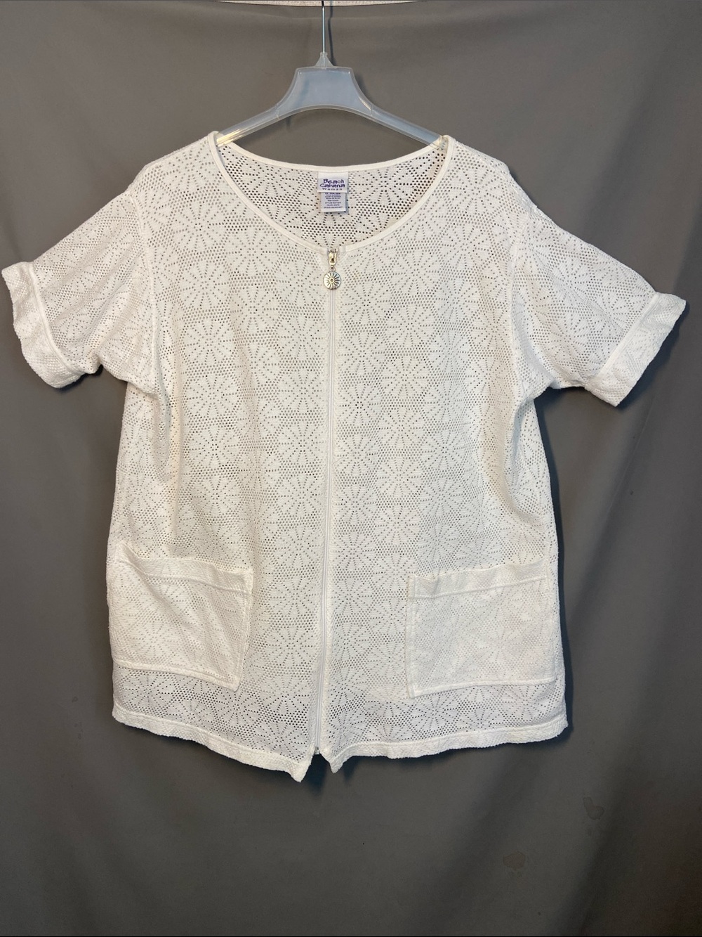 Beach Cabana Cover Up Zip-Front Short Sleeve Top - White. Size 16W/18w